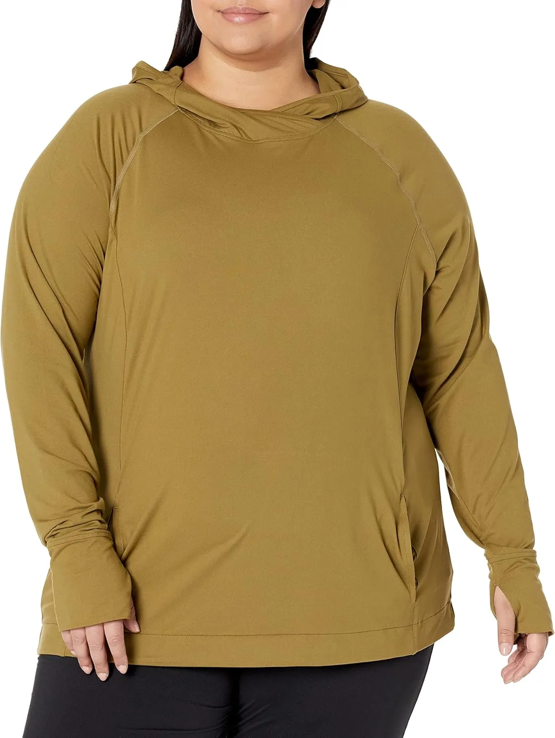 Amazon Essentials Women's Brushed Tech Stretch Popover Hoodie (Available in Plus Size)