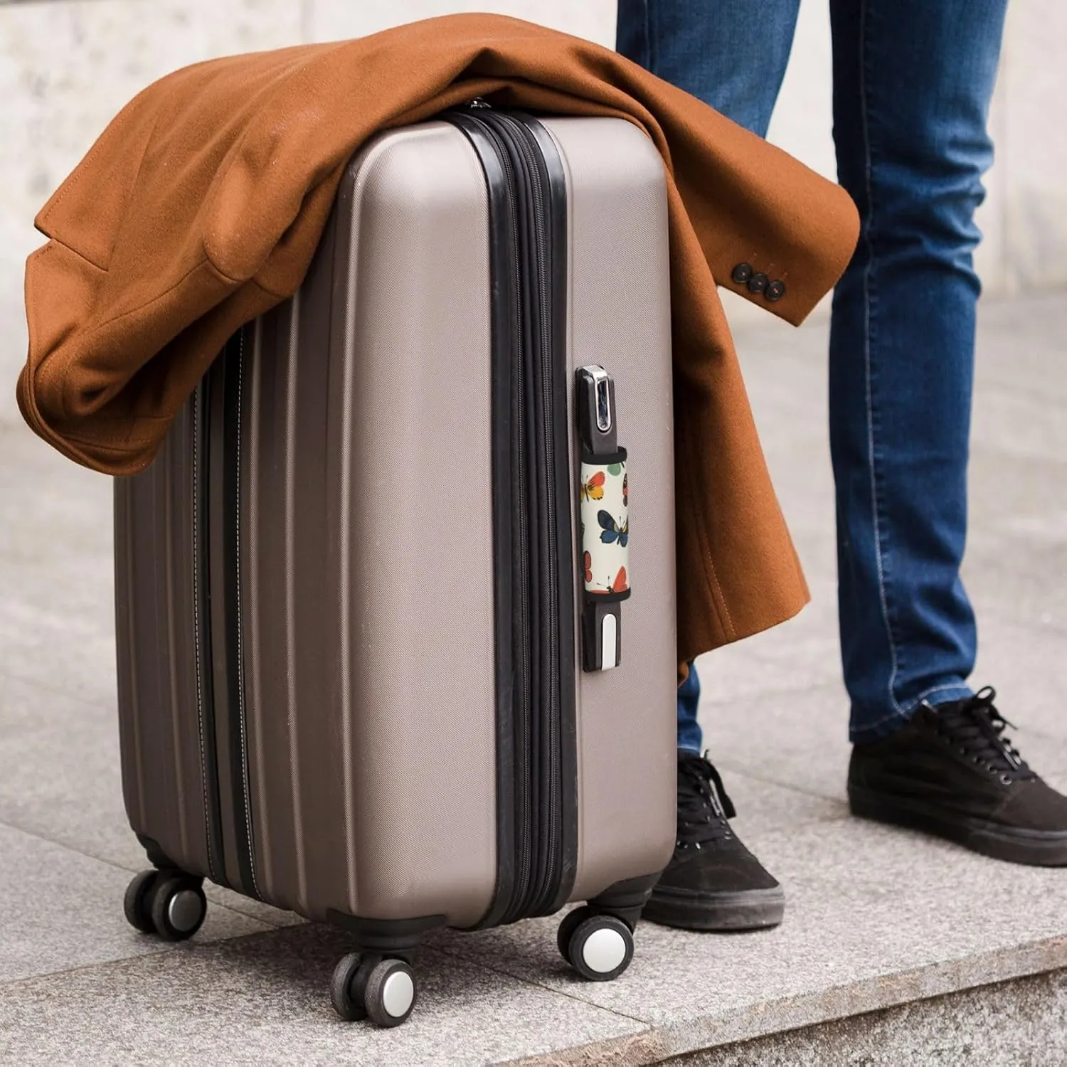 Colorful Butterflies Retro Luggage Handles Wrap Grips For Suitcases Luggage Travel Accessories For Airplane 2pcs