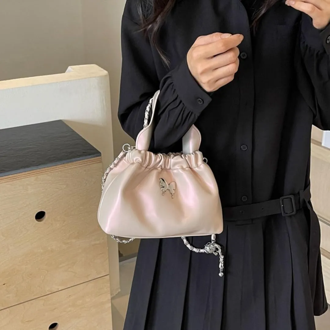 Fashionable Chain Drawstring Crossbody Bucket Bag, PU Material,7.9x3.5x5.5 Inches, Versatile for Work Beach Travel