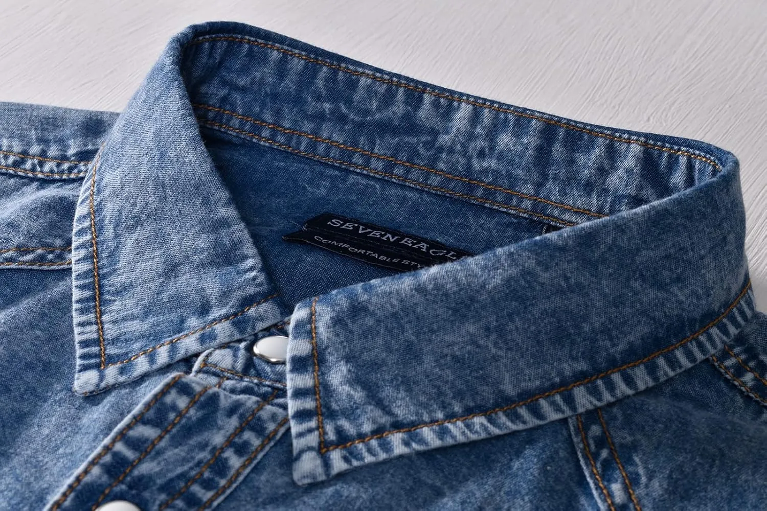 Men's Long Sleeve Double Pocket Snap Denim Shirt
