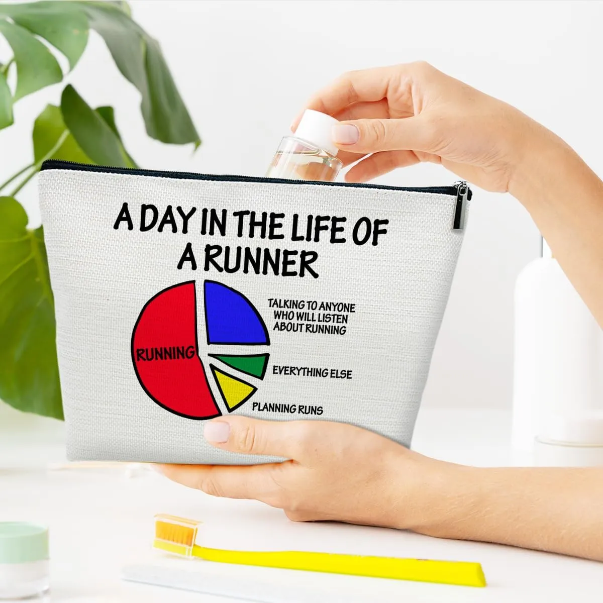 Running Gifts for Women - Makeup Bag for Marathon Lovers Gifts, Sports Accessories for Women, A Day in the Life of a Runner Cosmetic Bag for Purse
