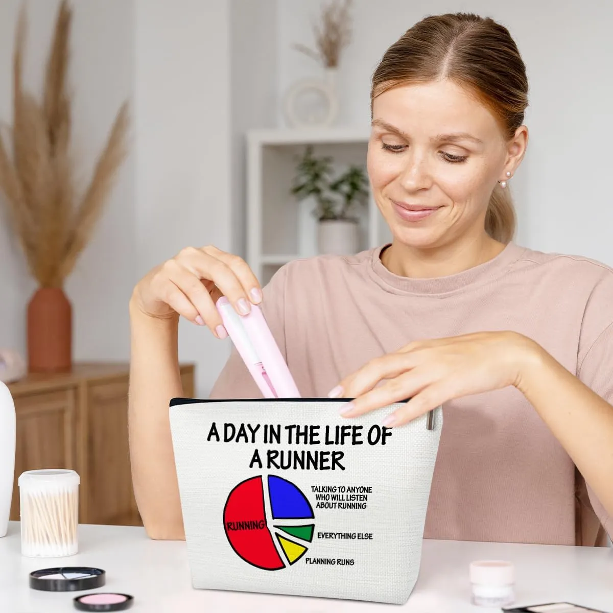 Running Gifts for Women - Makeup Bag for Marathon Lovers Gifts, Sports Accessories for Women, A Day in the Life of a Runner Cosmetic Bag for Purse